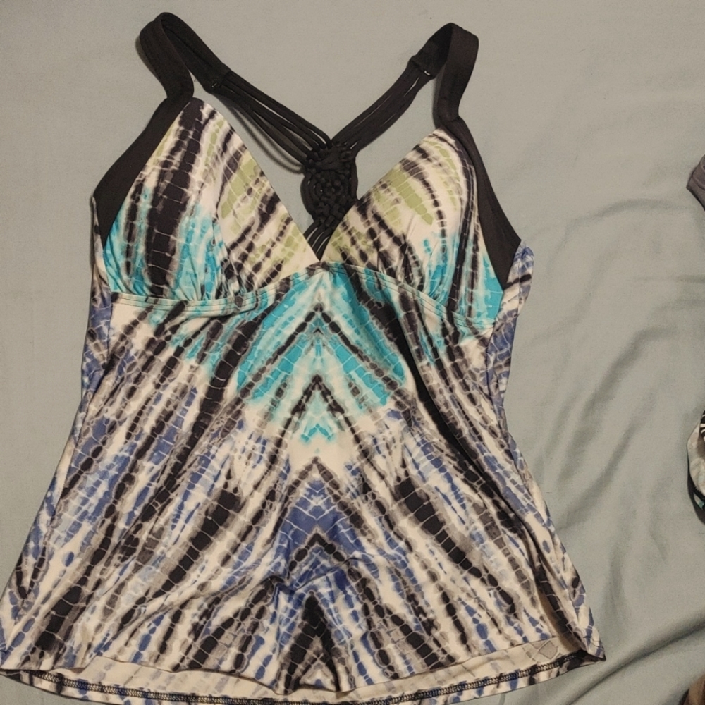 Apt 9 swim top